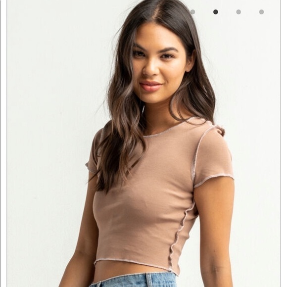 𝅺NWOT Exposed seam crop top - Picture 3 of 4